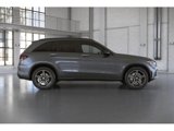 Used 2022 Mercedes-Benz GLC 300 image 2