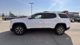 Used 2022 GMC Acadia SLE w/ Driver Convenience Package image 4