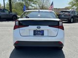 Used 2021 Toyota Prius L Eco image 3
