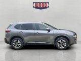 Used 2022 Nissan Rogue SV image 2
