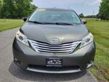 Used 2011 Toyota Sienna Limited w/ Premium Pkg image 3