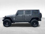 Used 2018 Jeep Wrangler Unlimited Rubicon w/ Connectivity Group image 6
