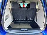 Used 2018 Dodge Grand Caravan SE w/ UConnect Hands-Free Group image 5