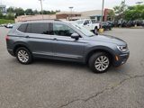 Used 2018 Volkswagen Tiguan SE image 3