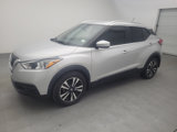 Used 2018 Nissan Kicks SV image 2
