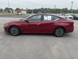 Used 2025 Nissan Altima 2.5 SV image 4