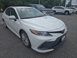 Used 2021 Toyota Camry LE image 3