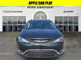 Used 2020 Chrysler Pacifica Touring-L image 2