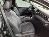 Used 2022 Toyota Camry XSE image 3