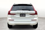 Used 2022 Volvo XC60 B5 Momentum image 5