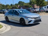 Used 2020 Toyota Camry SE image 2