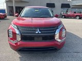 Used 2022 Mitsubishi Outlander ES image 2