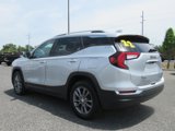 Used 2022 GMC Terrain SLT w/ Infotainment Package II image 4