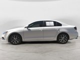 Used 2018 Volkswagen Jetta SE image 2