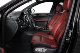 Certified 2025 Porsche Macan image 5