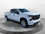 Used 2022 Chevrolet Silverado 1500 Custom image 3
