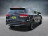 Used 2017 Kia Sorento EX image 3
