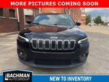 Used 2019 Jeep Cherokee Latitude Plus image 3