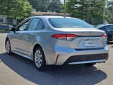 Used 2021 Toyota Corolla LE image 4