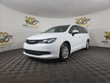Used 2022 Chrysler Voyager LX image 3