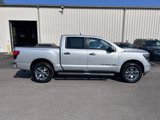 Used 2020 Nissan Titan SL image 4