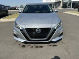 Used 2021 Nissan Altima 2.5 SV image 2