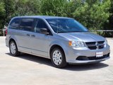 Used 2019 Dodge Grand Caravan SE image 3