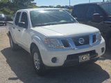Used 2014 Nissan Frontier SV image 3