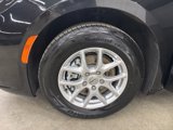 Used 2023 Chrysler Pacifica Touring-L image 6