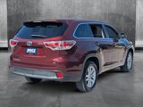 Used 2014 Toyota Highlander LE image 5