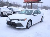 Used 2022 Toyota Camry LE image 3
