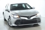 Used 2019 Toyota Camry LE image 2