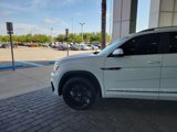 Used 2018 Volkswagen Atlas SE w/ R-Line Package image 2
