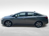 Used 2020 Nissan Versa SV image 5