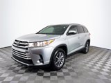 Used 2019 Toyota Highlander SE image 4
