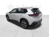 Used 2023 Nissan Rogue SV image 3