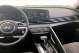 Certified 2025 Hyundai Elantra SE image 6