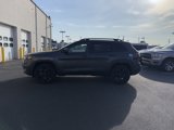Used 2019 Jeep Cherokee Latitude Plus image 2