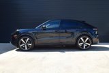 Used 2025 Porsche Cayenne Coupe image 2