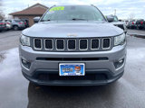 Used 2018 Jeep Compass Latitude image 2