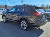 Used 2022 Toyota RAV4 XLE Premium image 4