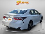 Used 2021 Toyota Camry SE image 4