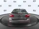 Used 2014 Ford Focus SE w/ Equipment Group 201A image 4