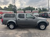 Used 2018 Nissan Frontier SV image 2