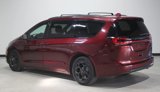 Used 2021 Chrysler Pacifica Touring w/ S Appearance Package image 3