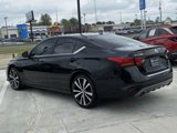 Used 2021 Nissan Altima 2.5 SR w/ SR Premium Package image 4