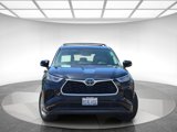 Used 2020 Toyota Highlander L image 2