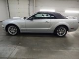Used 2005 Ford Mustang GT Premium image 3