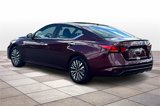Used 2023 Nissan Altima 2.5 SV image 2