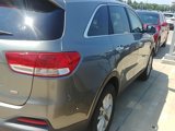 Used 2016 Kia Sorento L image 3